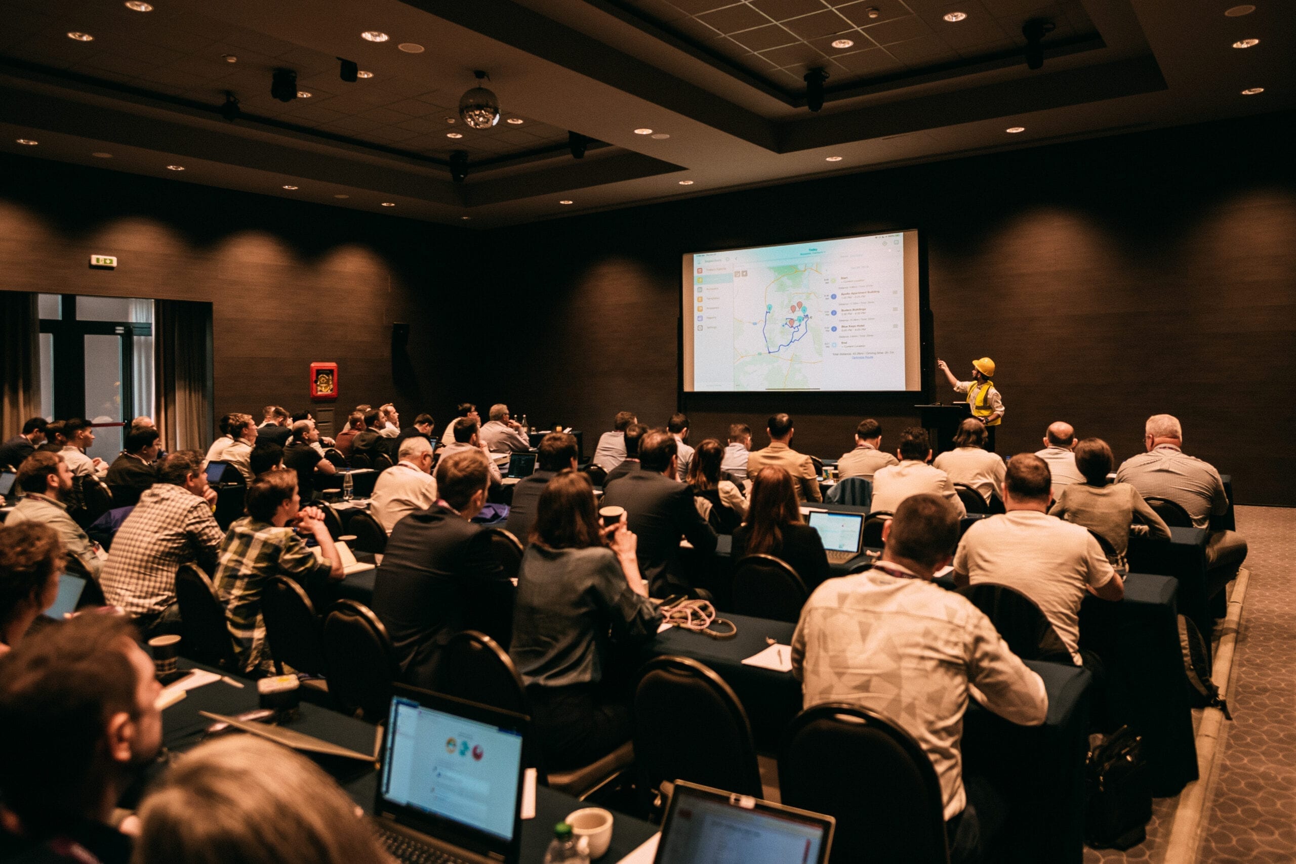 photo of attendees at rescoNEXT 2019 conference during presentation