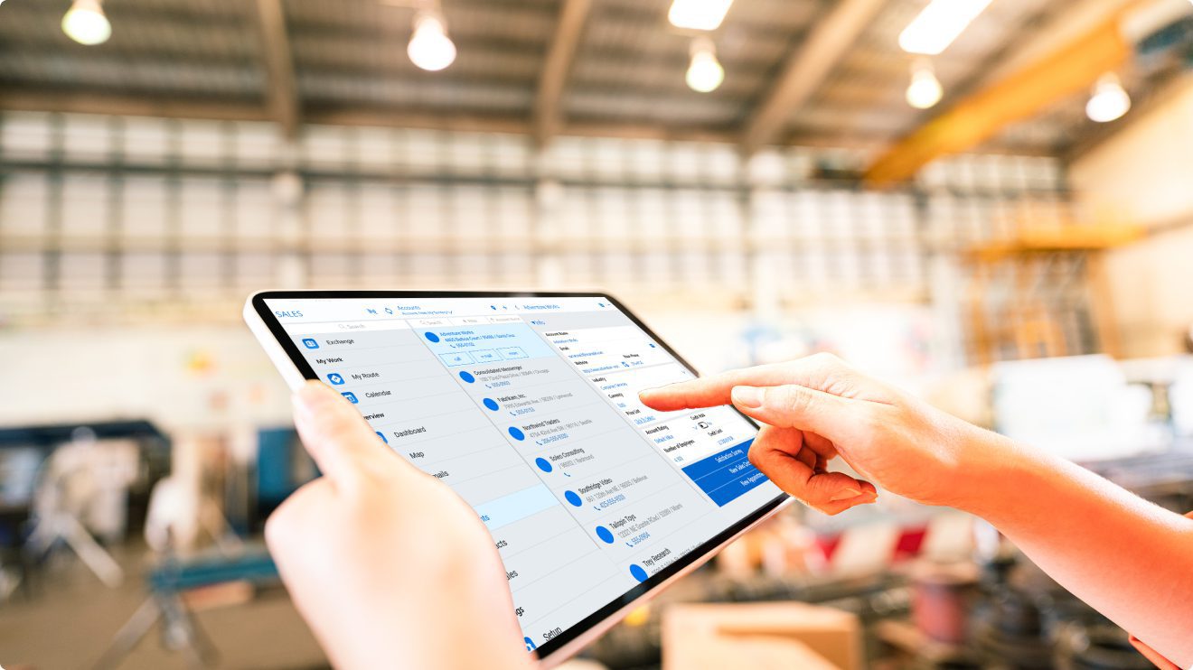Mobile worker using Resco Mobile Sales